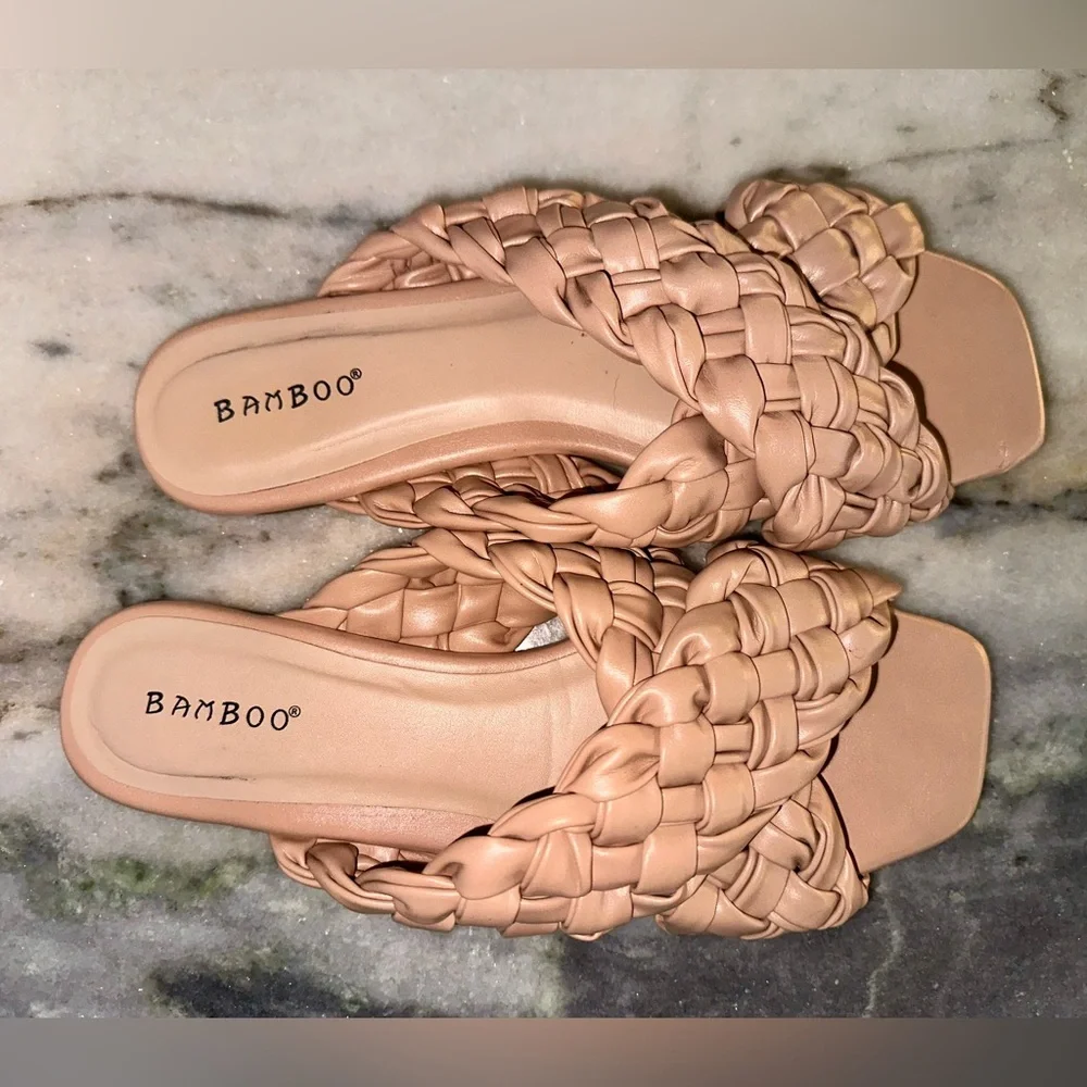 Bamboo Boutique Braided Flats - Size 7.5 - Cream/Tan